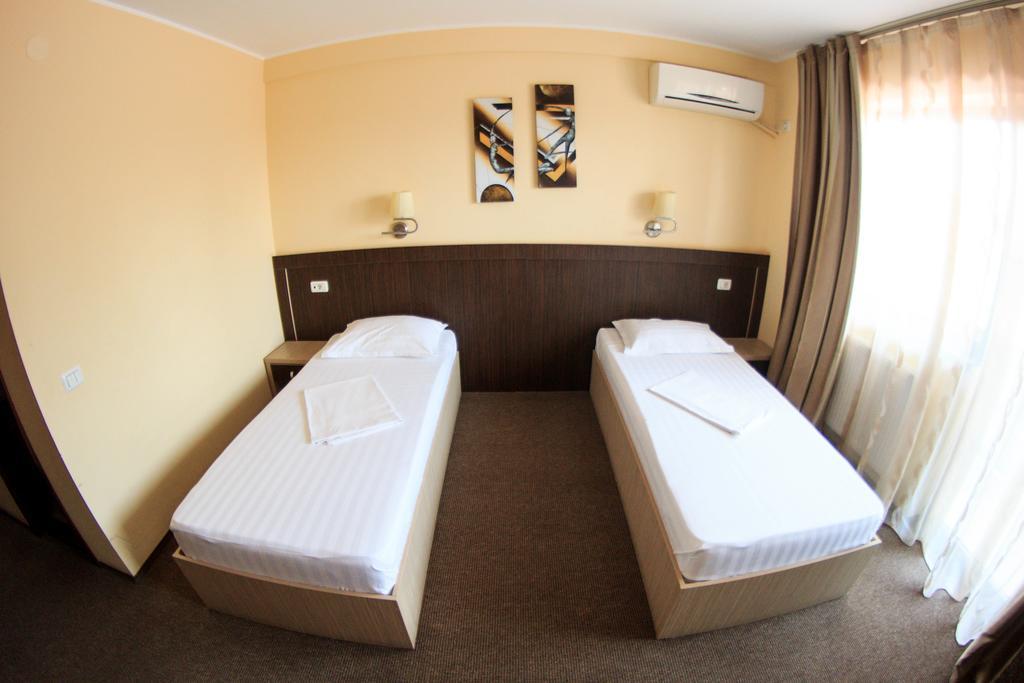 Vila Bueno Sat Vacanta Hotel Mamaia Buitenkant foto